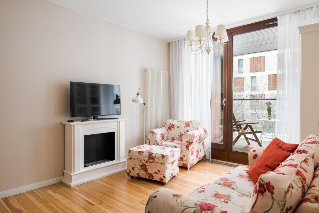 ApartHotel Kolejowa Apartamenty - Appartement De Luxe 2 Chambres Avec Balcon