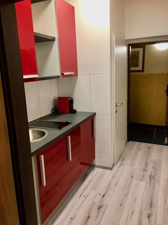 Kuchyň nebo kuchyňský kout v ubytování Cityhotel Ratheiser