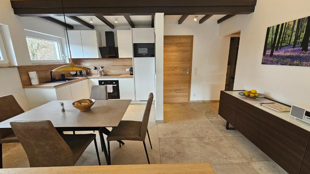 Η κουζίνα ή μικρή κουζίνα στο Landhaus Wald und See