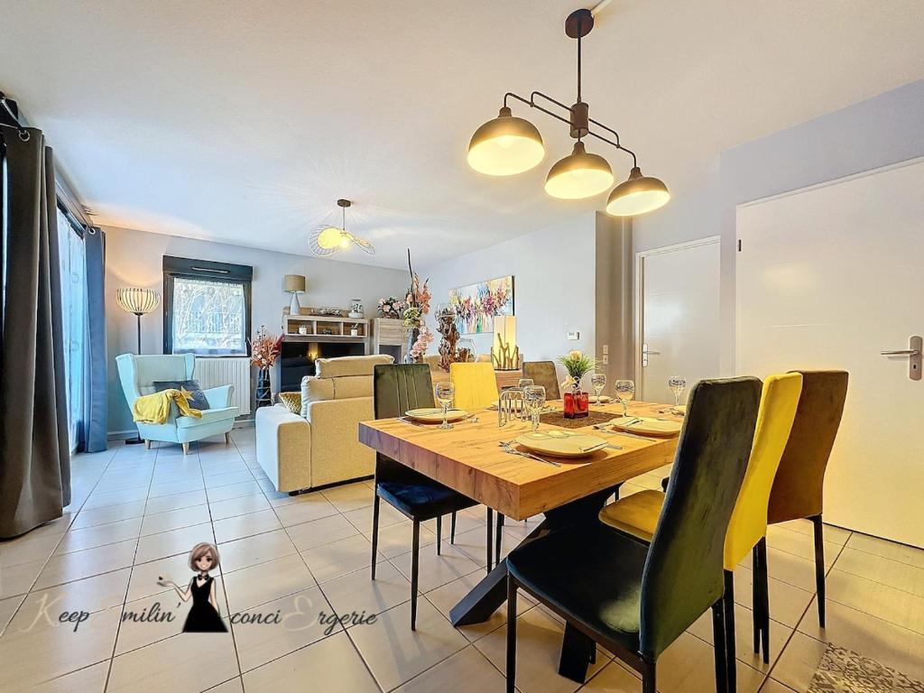 Χώρος καθιστικού στο Spacieux T4 avec Terrasses - Pau