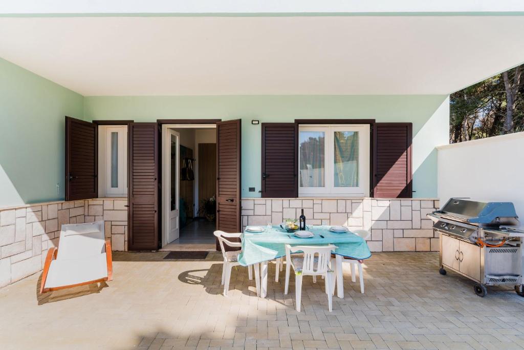 Posezení v ubytování Intera casa ad uso esclusivo con 3 camere 2 bagni giardino wifi parcheggio lavatrice microonde barbecue macchina caffè