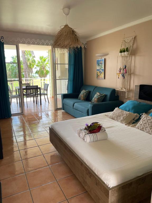 Posezení v ubytování Couleur Caraïbes-Ti rêve appartement vue mer pierre&vacances