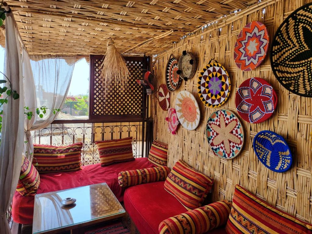 Posezení v ubytování Riad Melhoun & Spa