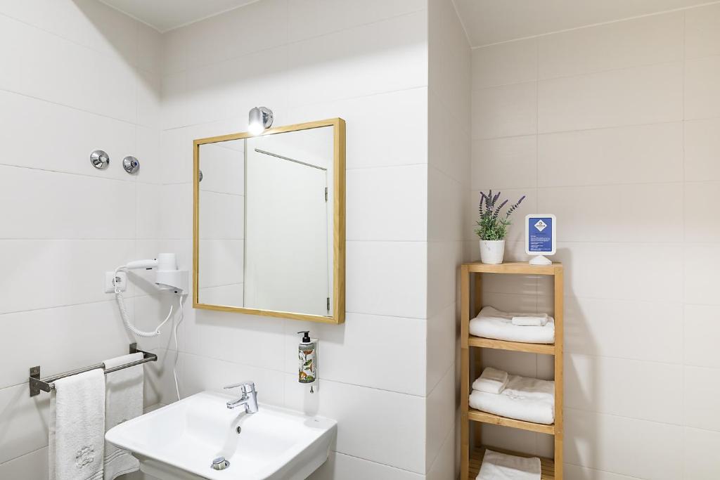 Emporium Lisbon Suites - 9