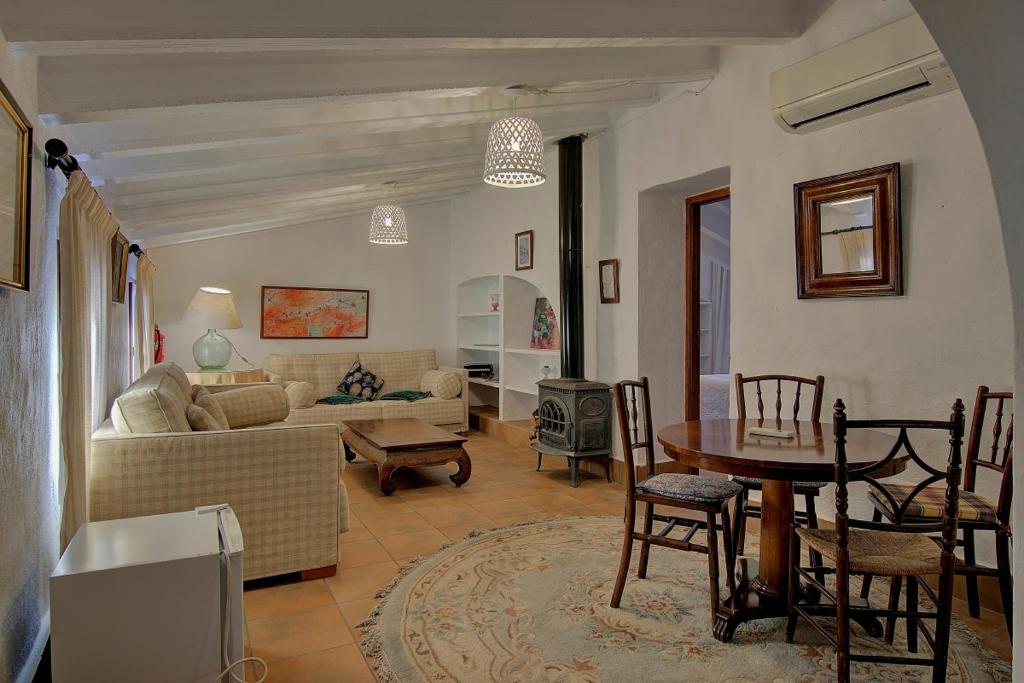 Posezení v ubytování Casa Gallinera