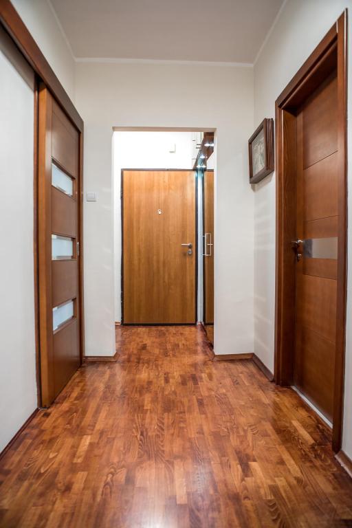 Luxury apartment Podgorica - 17