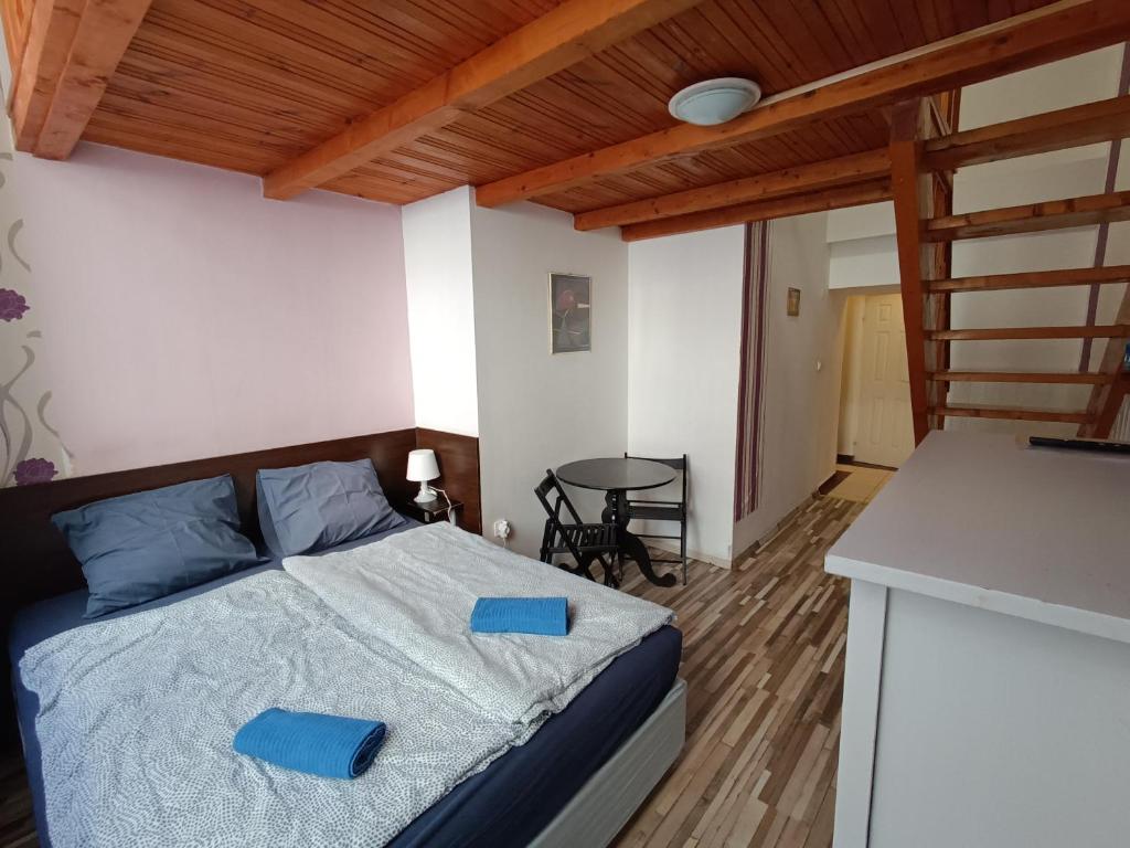 Posteľ alebo postele v izbe v ubytovaní Liechtenstein Apartments