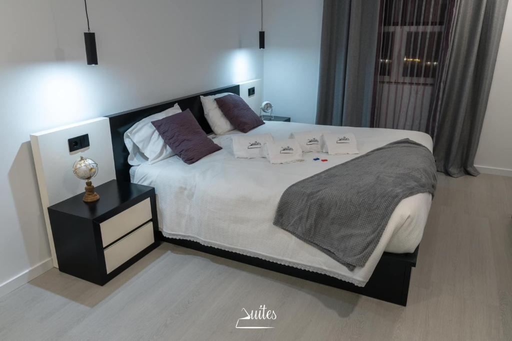 AHLIN SUITES 2