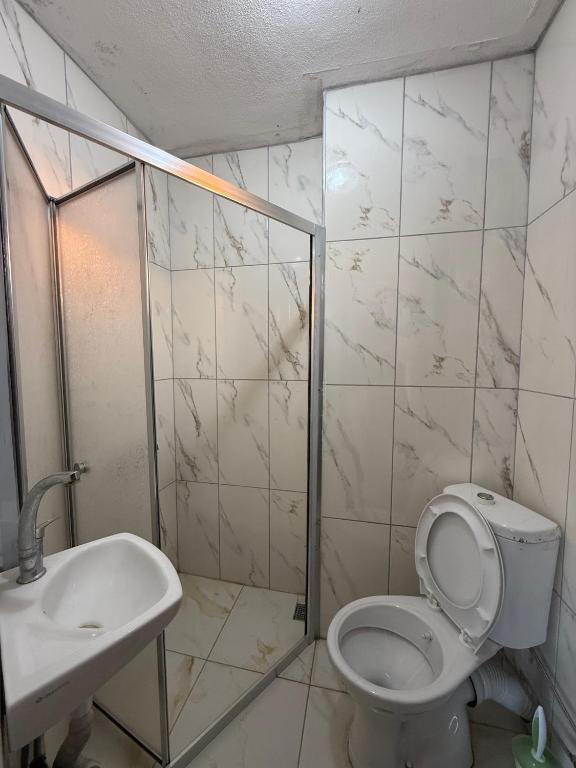 Koupelna v ubytování De La Terrasse IZNIK