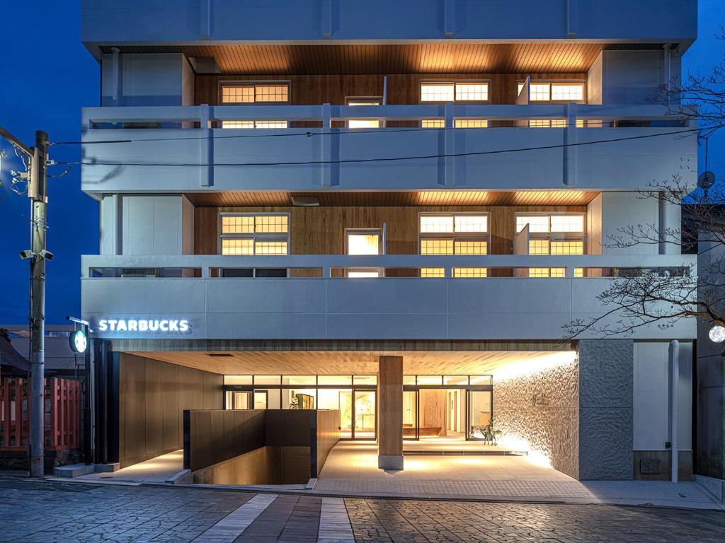ホテルが所在する建物