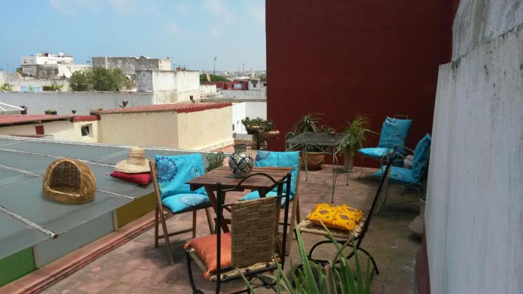 Rõdu või terrass majutusasutuses Riad Kasbah
