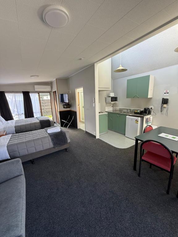 Sundowner Motel - Resim 5