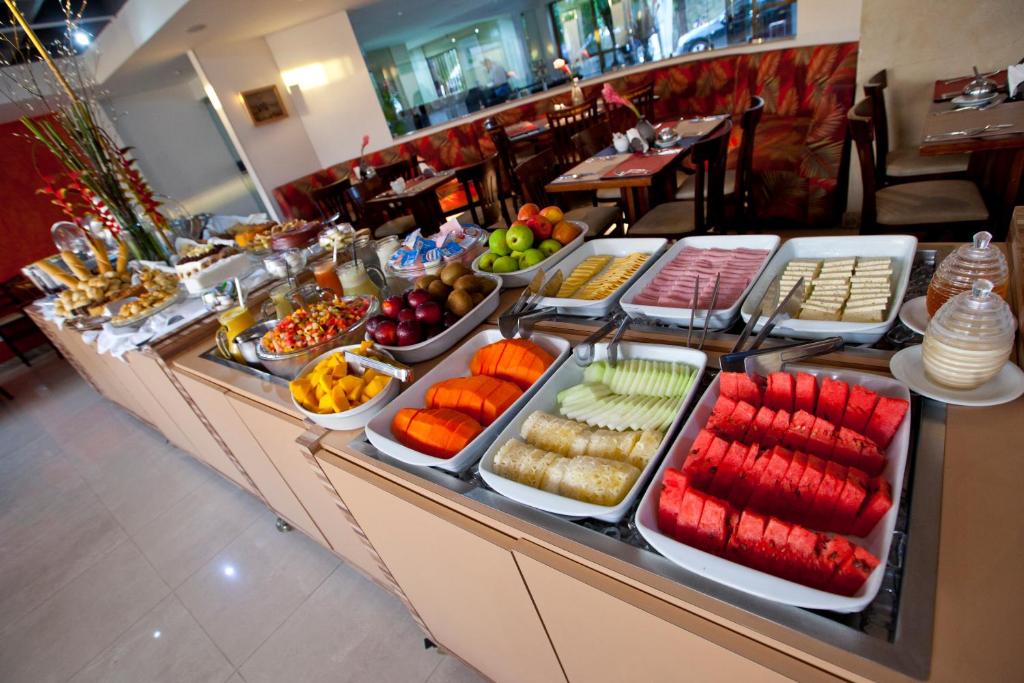  Del Canto Hotel