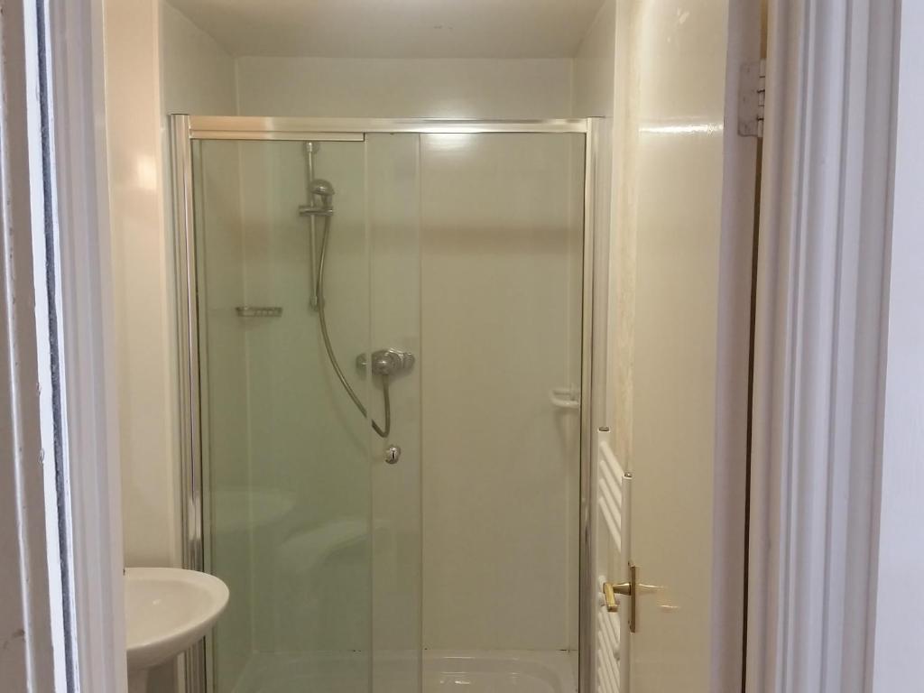 Kersbrook Guest Accommodation - Family Double Room