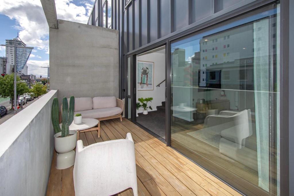 Central City - 4 Bedroom Brand New- 2 mins from New Stadium - Resim 6