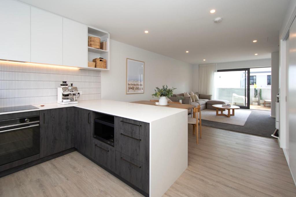 Central City - 4 Bedroom Brand New- 2 mins from New Stadium - Resim 13