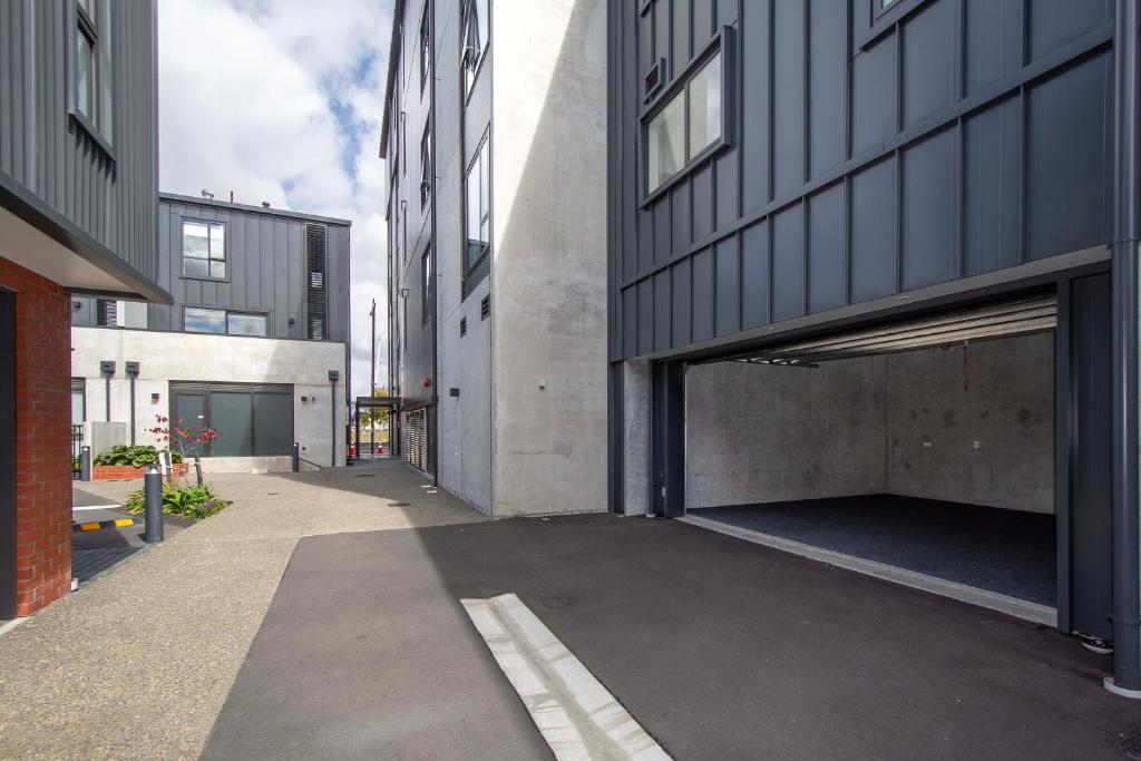 Central City - 4 Bedroom Brand New- 2 mins from New Stadium - Resim 23