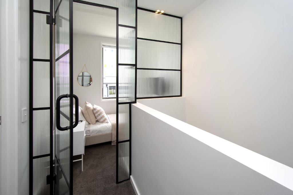 Central City - 4 Bedroom Brand New- 2 mins from New Stadium - Resim 19