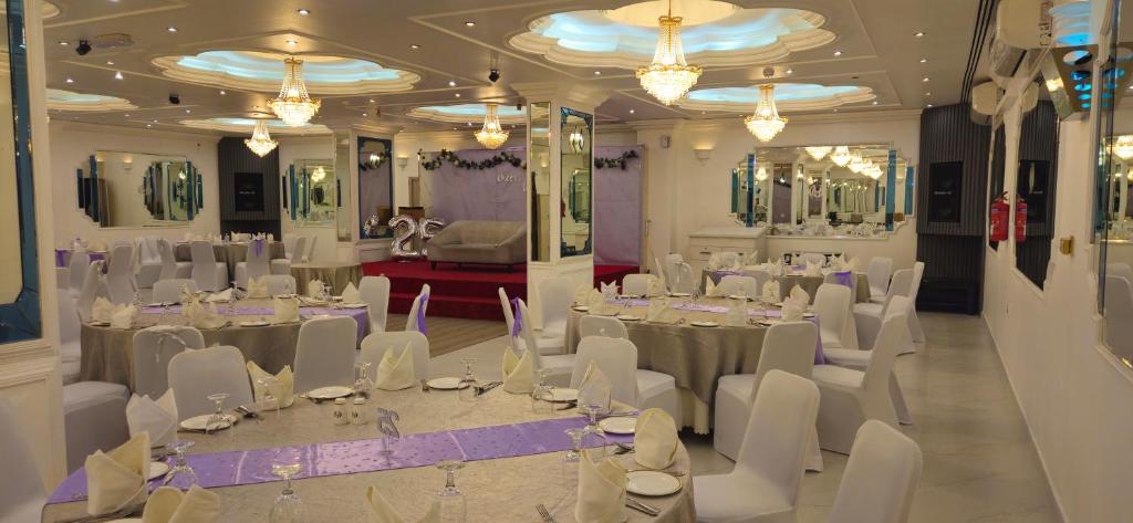 Fotografie z fotogalerie ubytování Nova Park Hotel v destinaci Sharjah