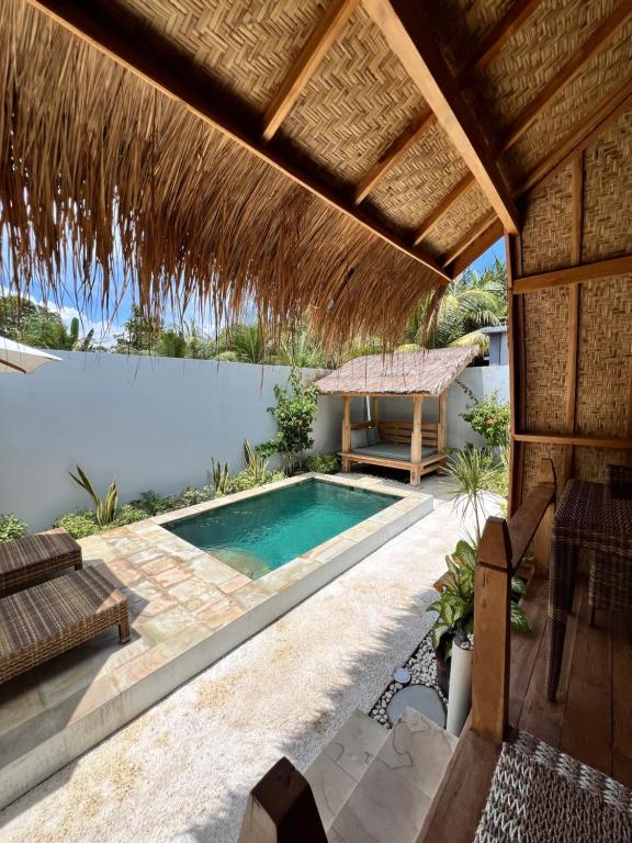 Bazén v ubytování My Island Home Gili Air nebo v jeho okolí