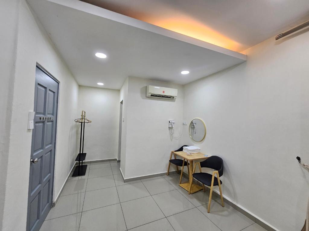 WARNI 45 Whole Or Room - Basic Triple Room