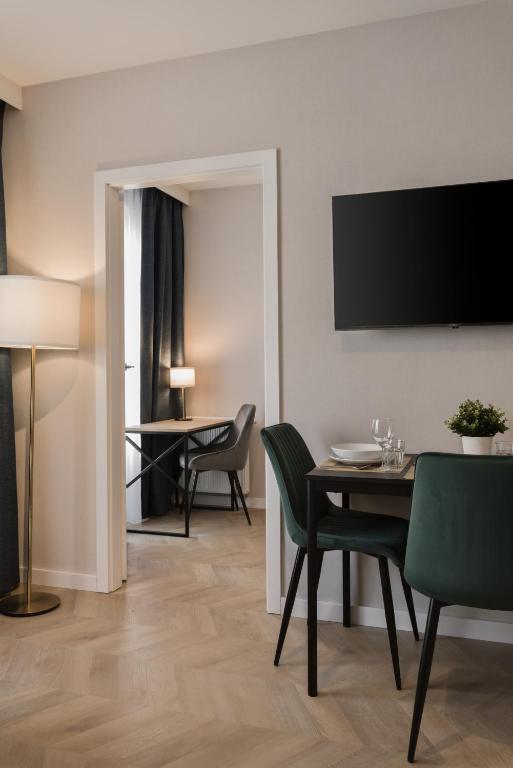 Metropolis Apartments - 6