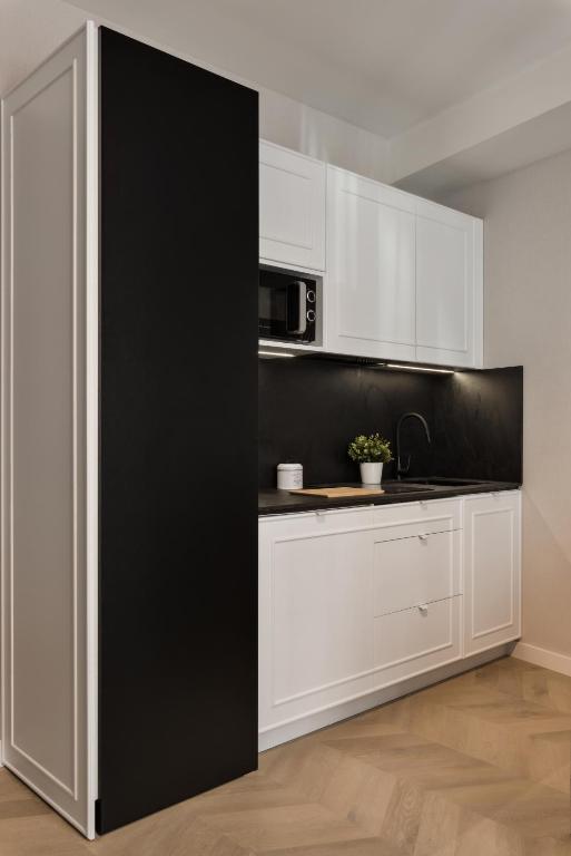 Metropolis Apartments - 5