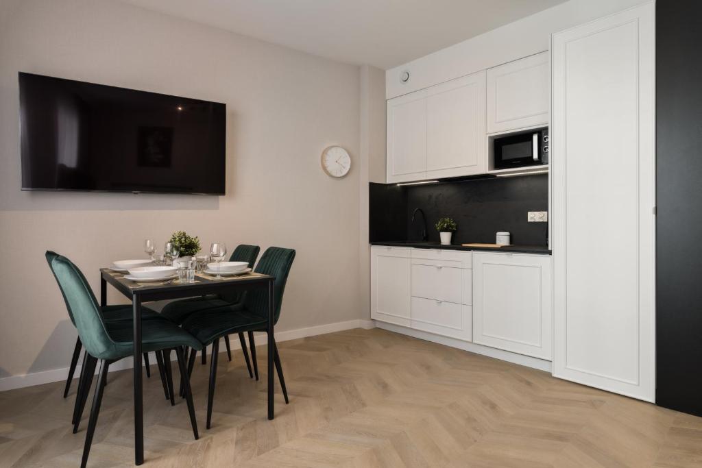 Metropolis Apartments - 9