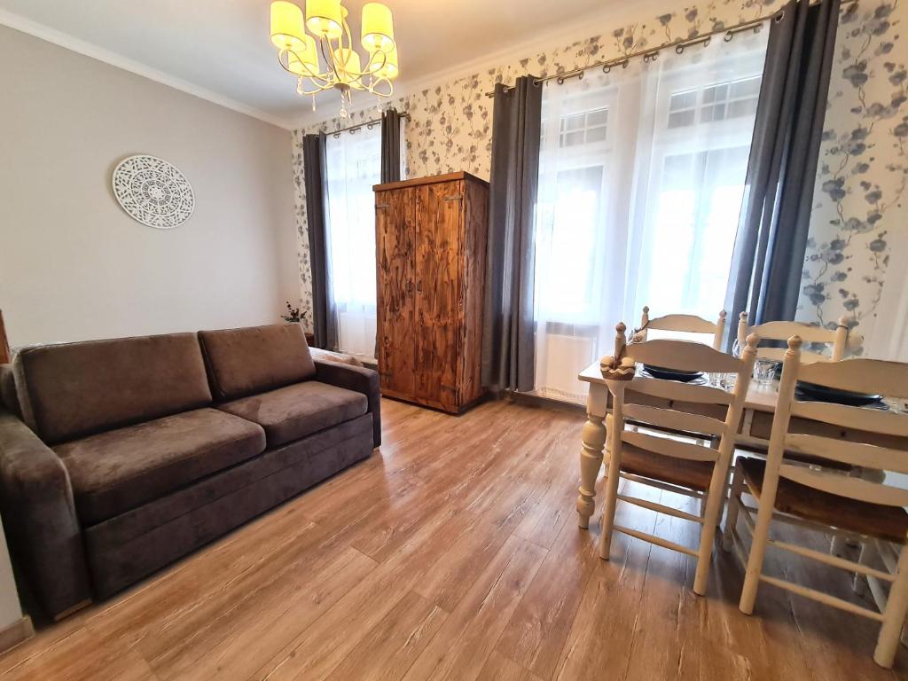Posedenie v ubytovaní Apartamenty Starówka - w otulinie Starego Miasta