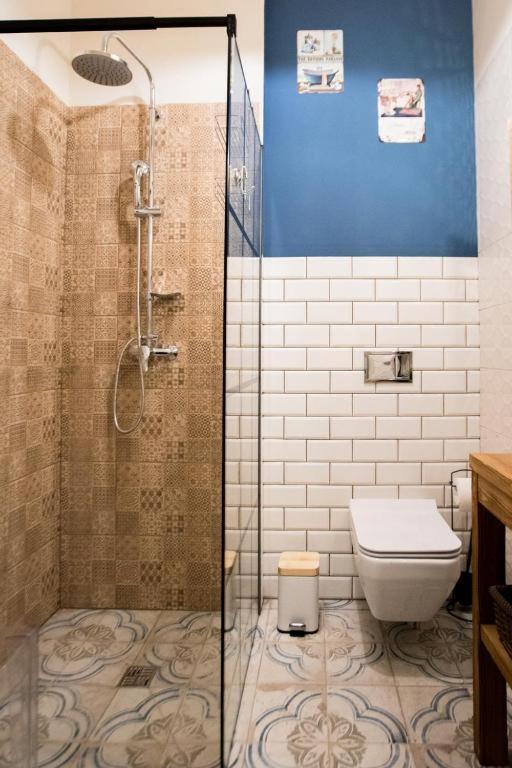 Kúpeľňa v ubytovaní Apartamenty Starówka - w otulinie Starego Miasta