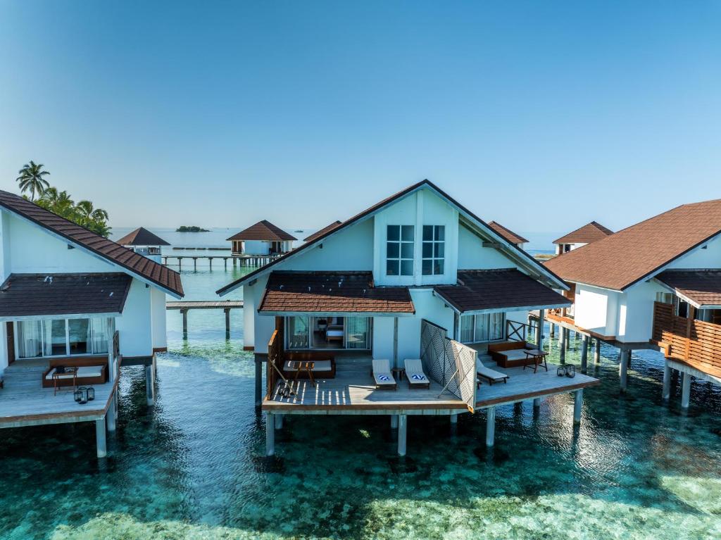 Ellaidhoo Maldives by Cinnamon - Complimentary Speedboat Return for 2 pax on 7 nights or more stays valid to 31 Oct 2026 & up to 2 kids stay free photo