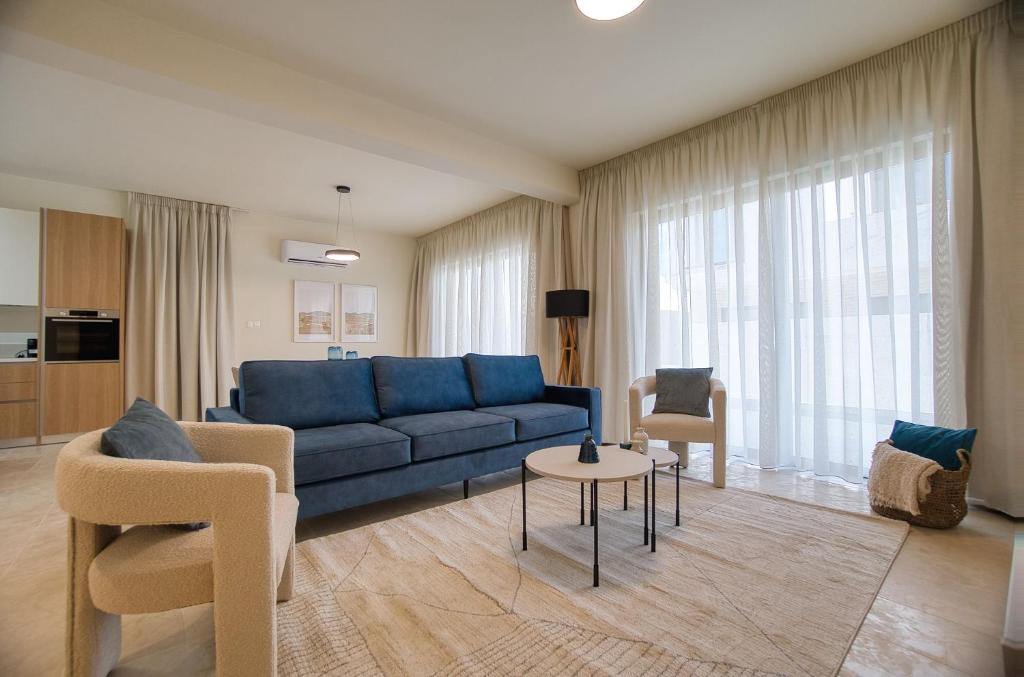 Avalon Gardens Villa 13