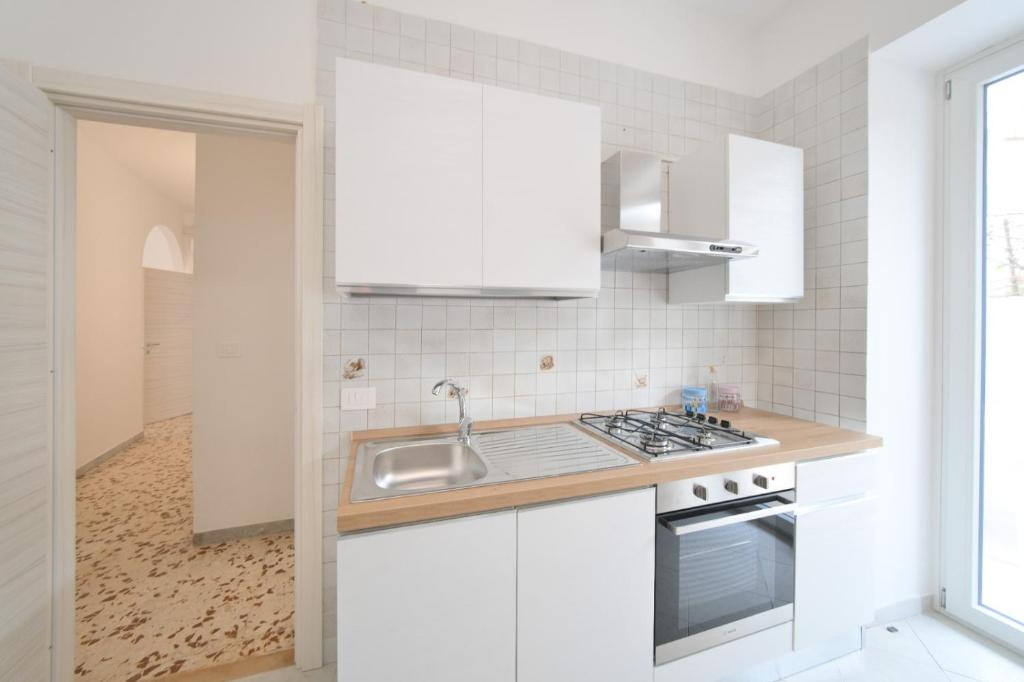 Kuchyň nebo kuchyňský kout v ubytování Casa Lulù - Appartamenti Ischia Centro