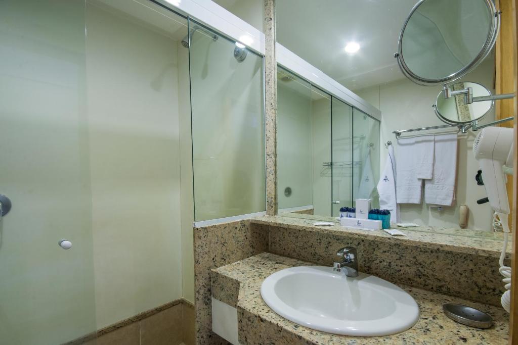 Hotel Astoria Palace - Deluxe Double Or Twin Room With Ocean View