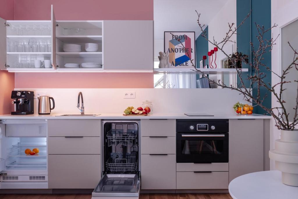 TurnKey I Wenceslas Square Premium Apartments - 7