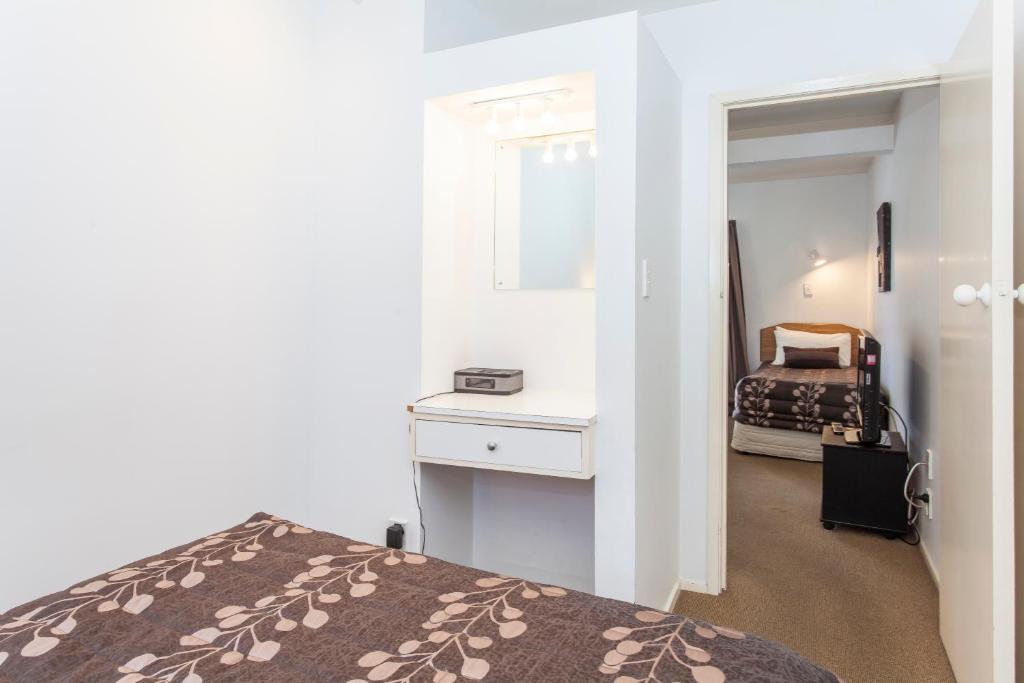 Casino Court Motor Lodge - Resim 21