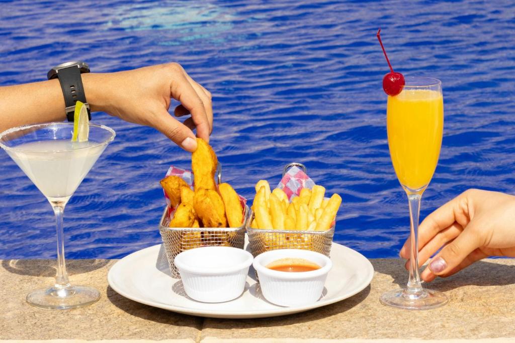 Comida no hotel ou em algum lugar perto