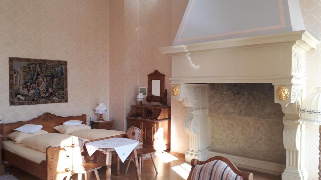 Hotel Burg Bollendorf - Superior Double Room