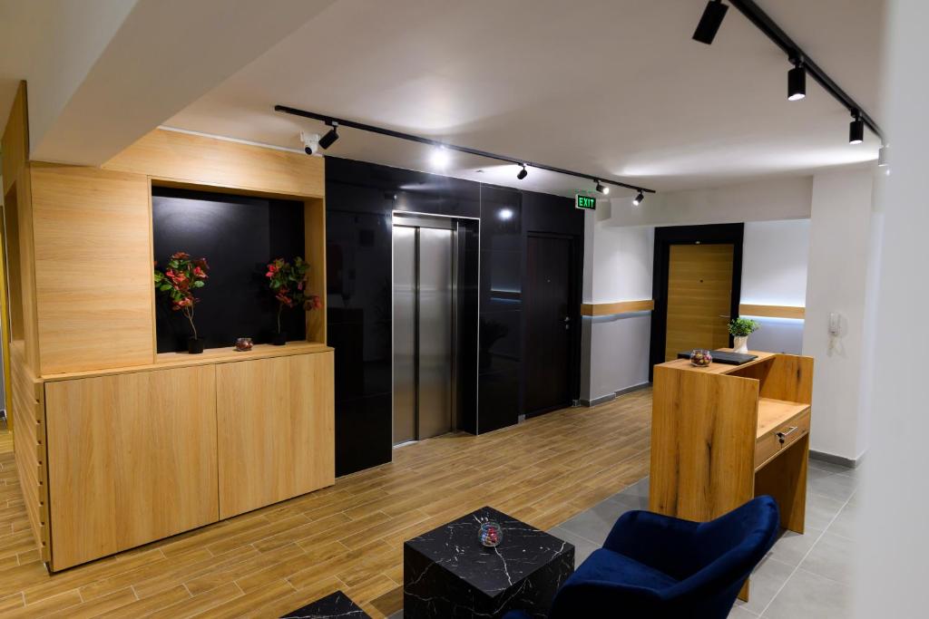 Fotografie z fotogalerie ubytování Premium L&L Apartments Modern Designer Stay with Spa Vibe v destinaci Niš
