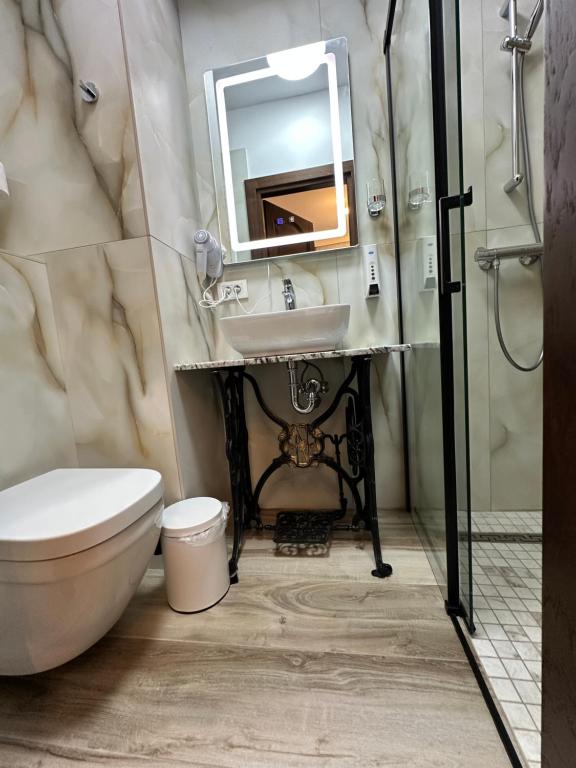 Hotel Boutique Cathedral Plaza Residences room for rent downtown - Resim 6