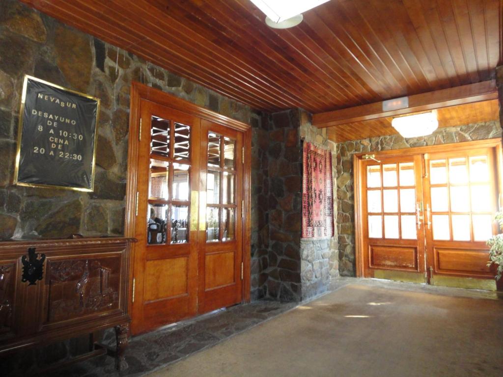Hotel Nevasur (ESP Sierra Nevada) - Booking.com