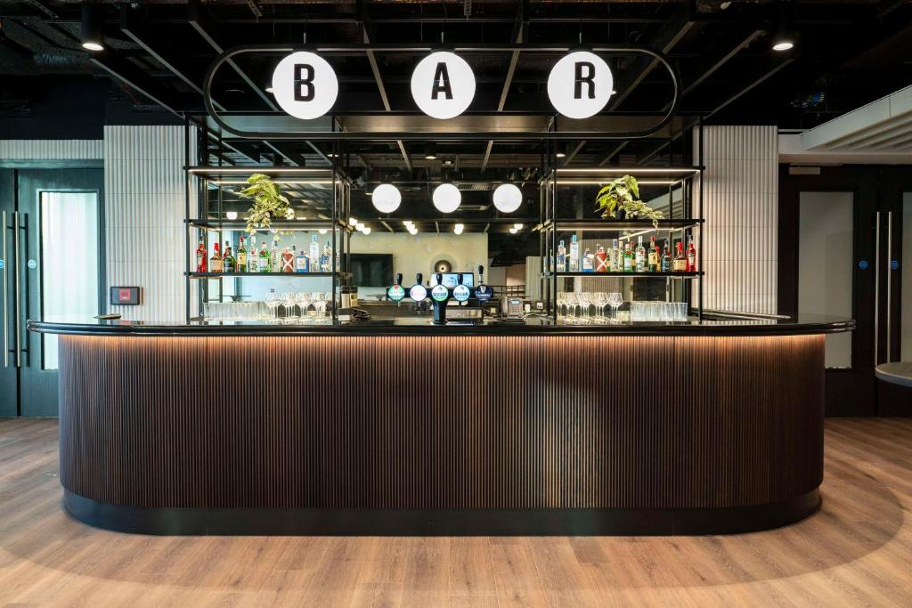 Radisson RED Galway - Resim 41