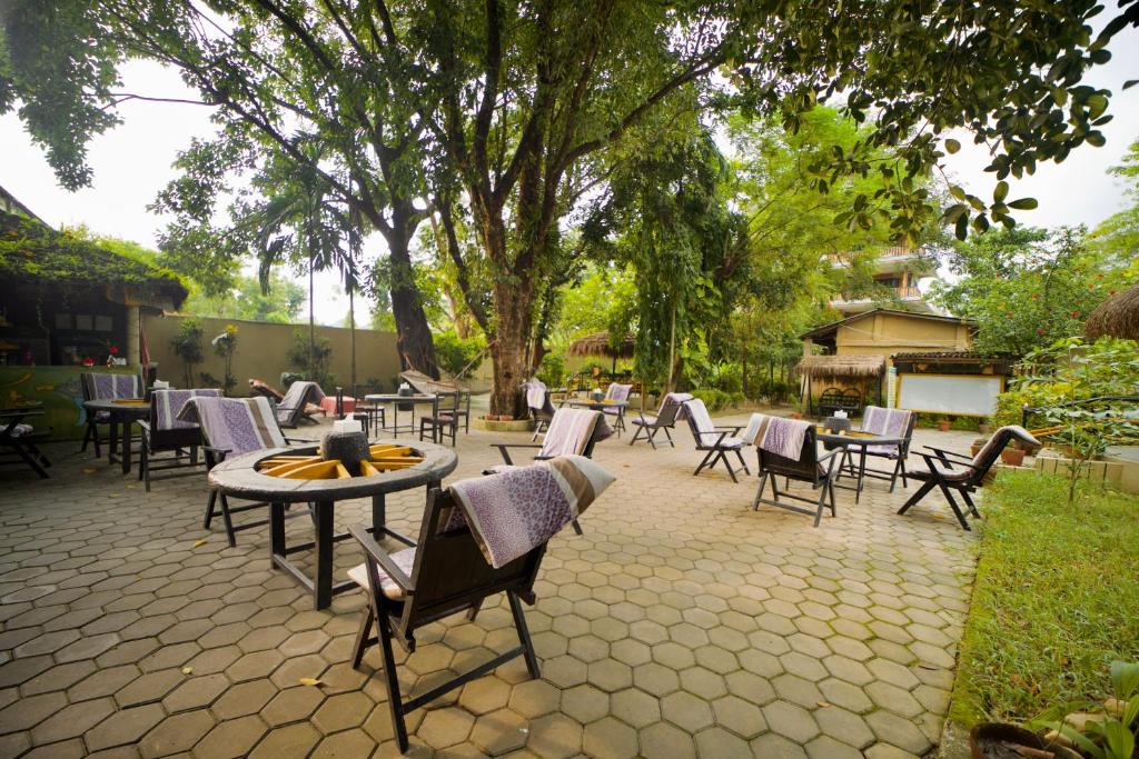 Zahrada ubytování Chitwan Gaida Lodge