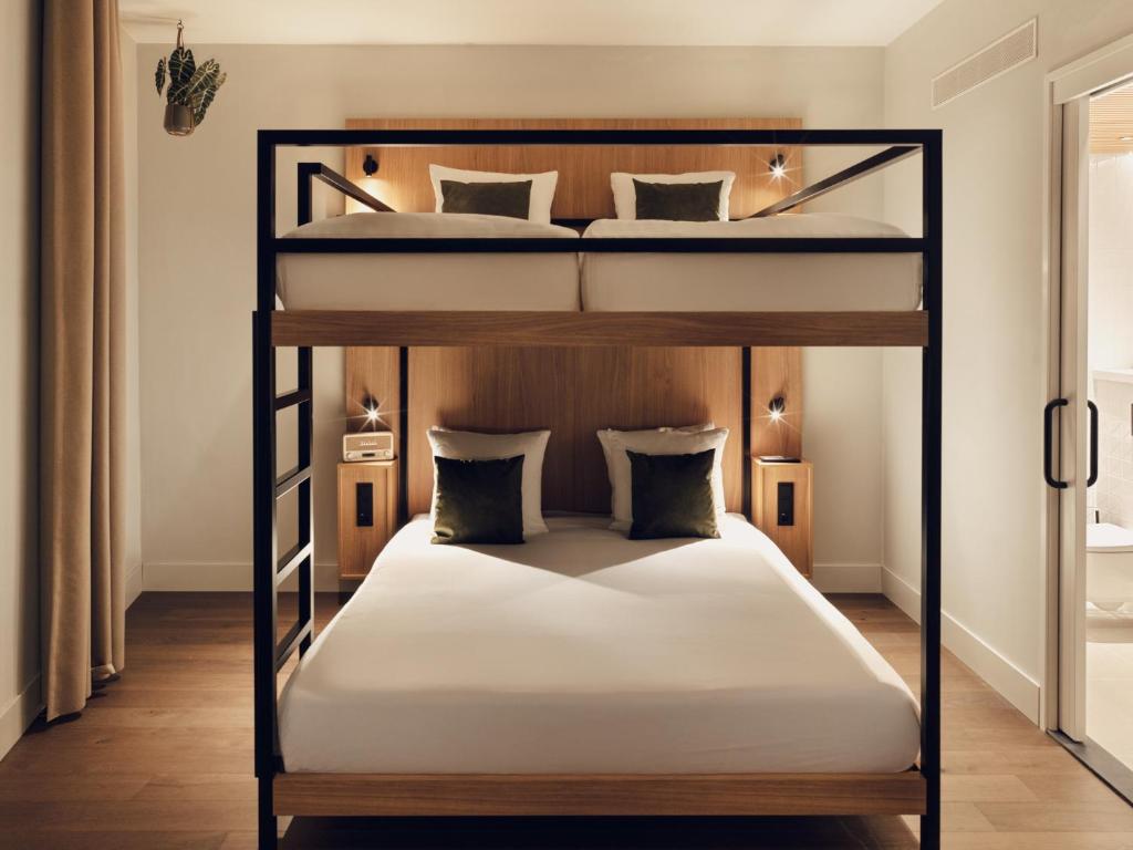 Townhouse Den Haag - Resim 16