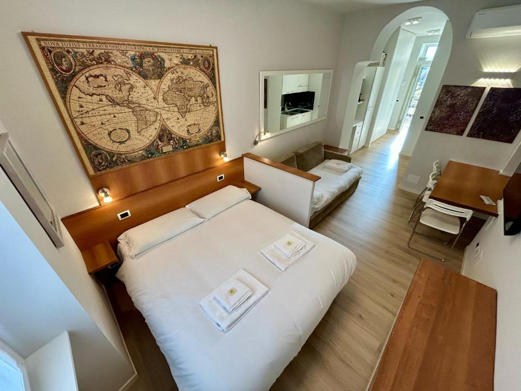 Smart Apartment Wifi, Airco, near Central Station, Baires, by Kibilù Affitti Brevi