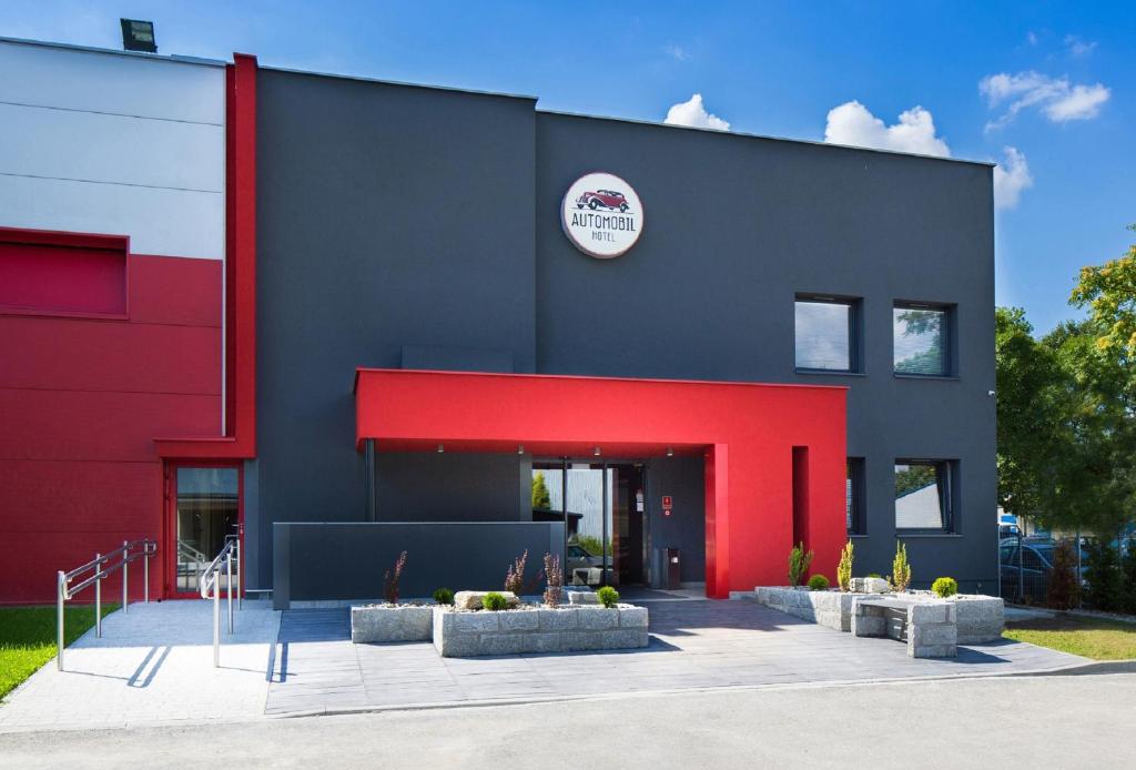 Automobil Hotel - Resim 34