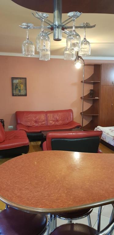 فضای داخلی Ruben's apartment در ایروان - تصویر ۳