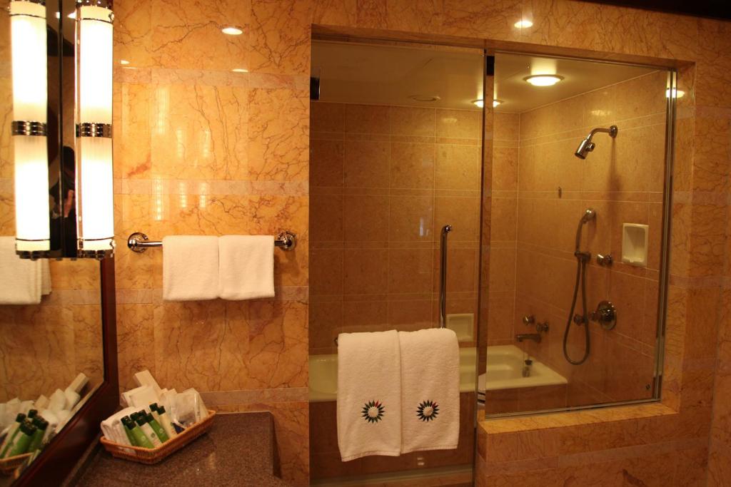 Koupelna v ubytování Mito Plaza Hotel