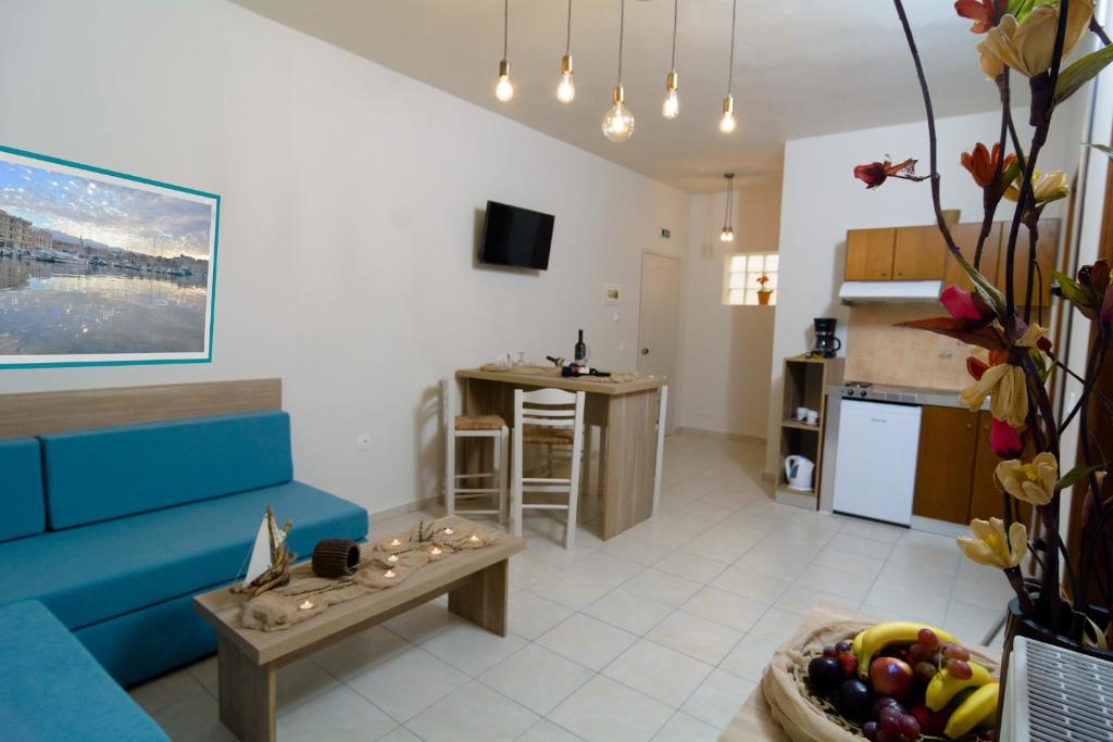 Kosmos A.G.K Studios-Apts - 7