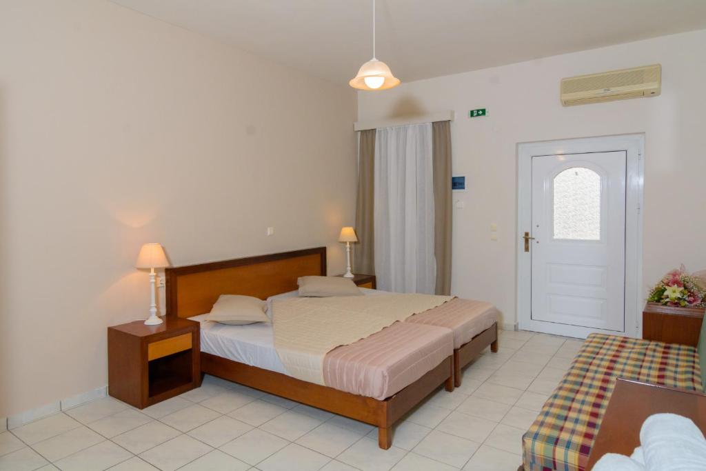 Kosmos A.G.K Studios-Apts - 15